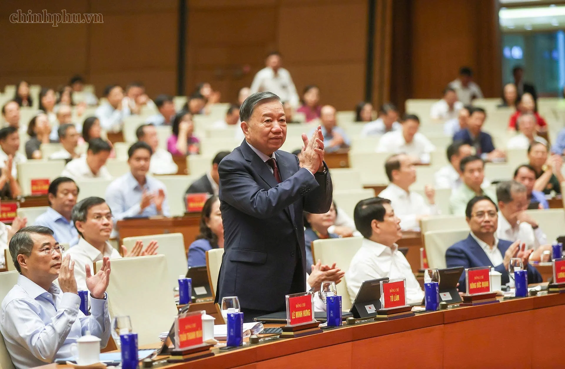 Đảng bộ Bộ Nông nghiệp và Môi trường tham dự Hội nghị quán triệt Nghị quyết Trung ương 3
