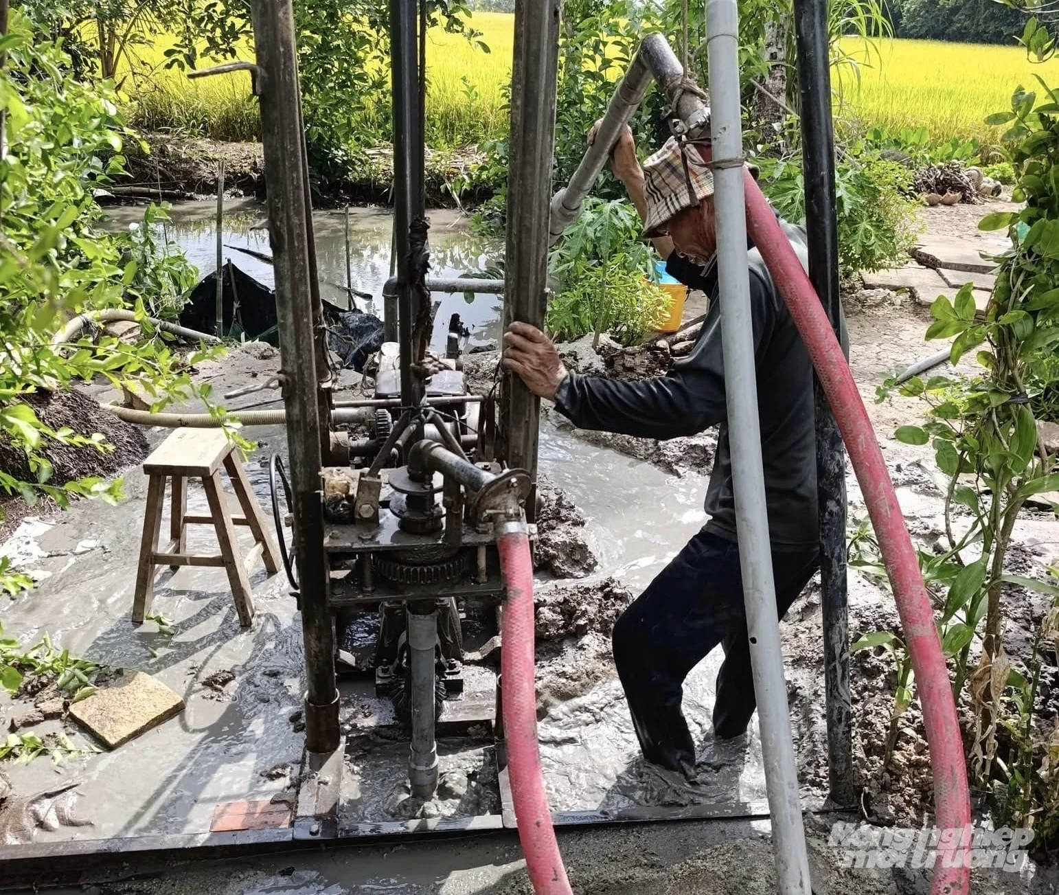 Kiểm soát khai thác nước ngầm phục vụ sản xuất nông nghiệp